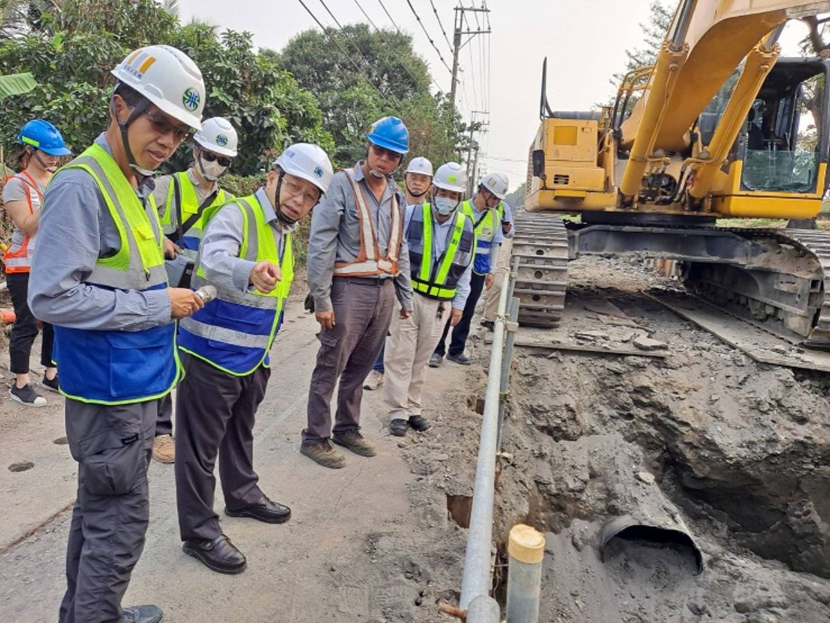 總經理視察東港溪至鳳山水庫新園段導水管工程管(四)施工情形