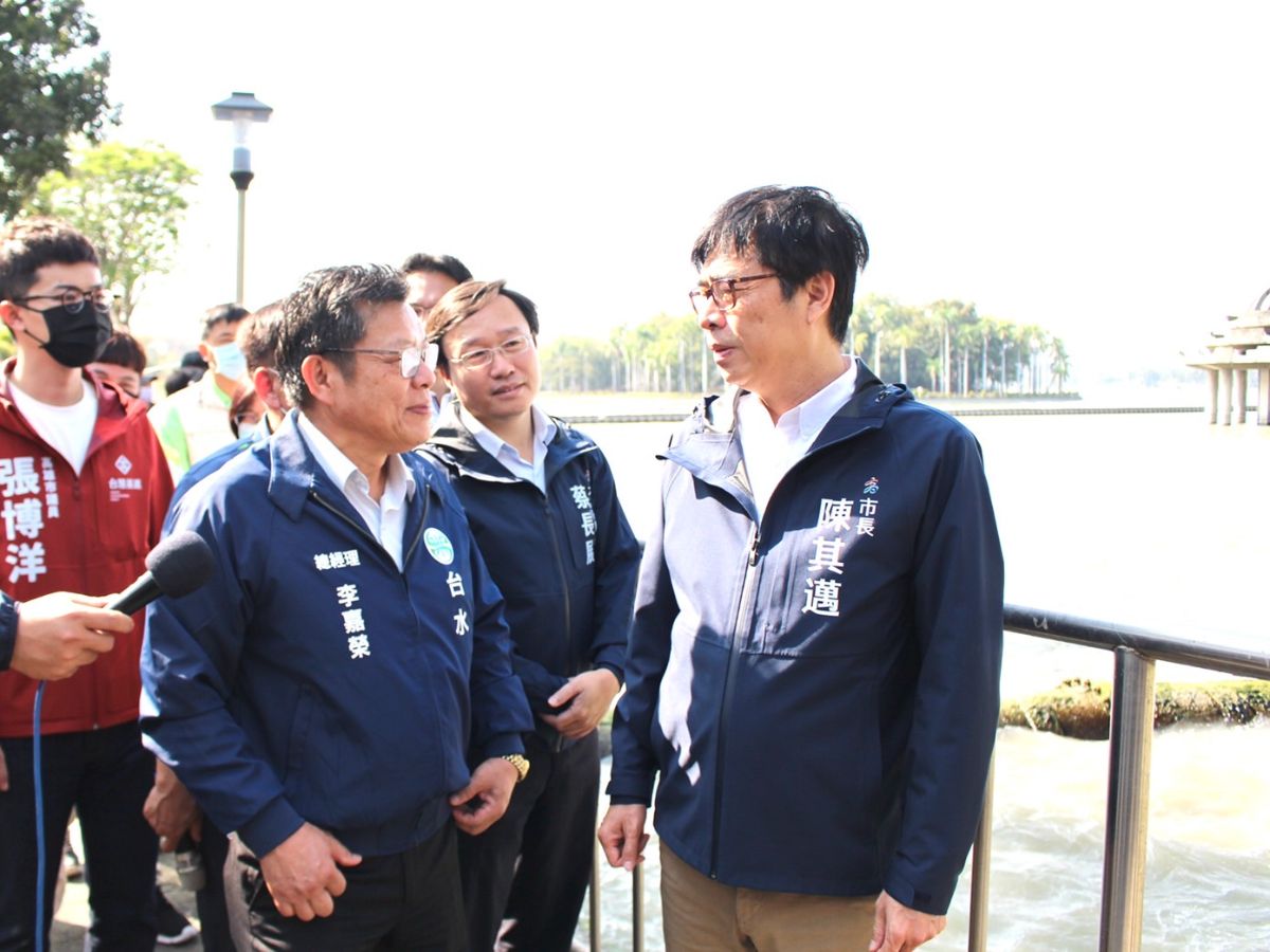 總經理與陳市長交換供水整備意見