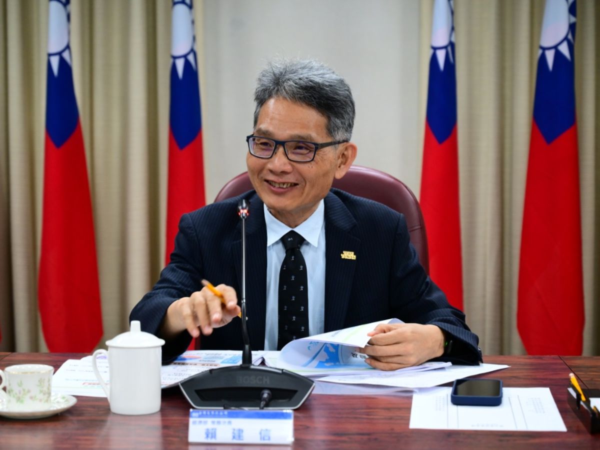 賴次長致詞