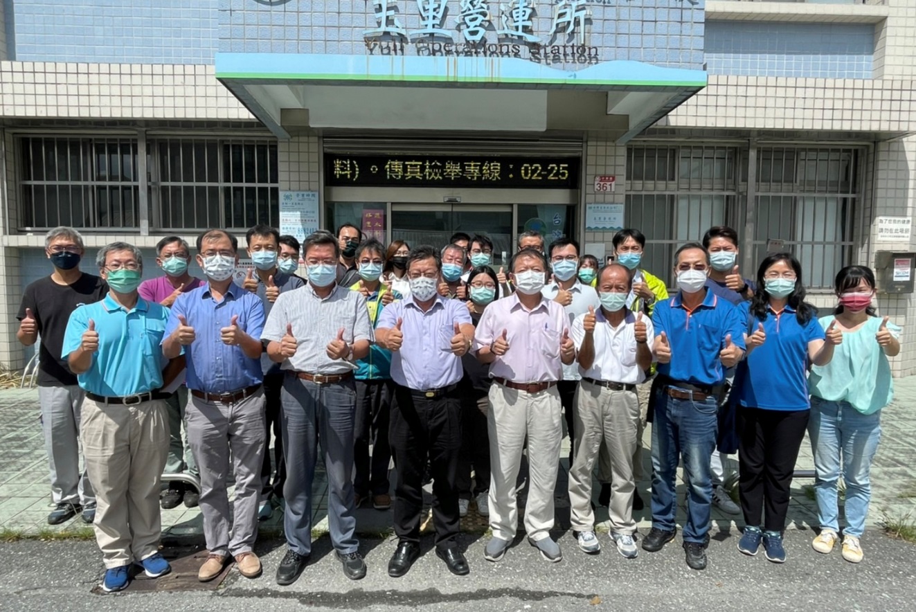 總經理與各應變小組研討加速修漏及復水事宜