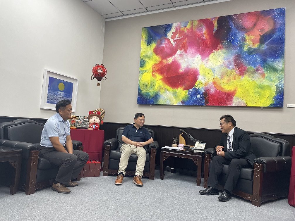 總經理拜訪臺東縣政府王志輝副縣長