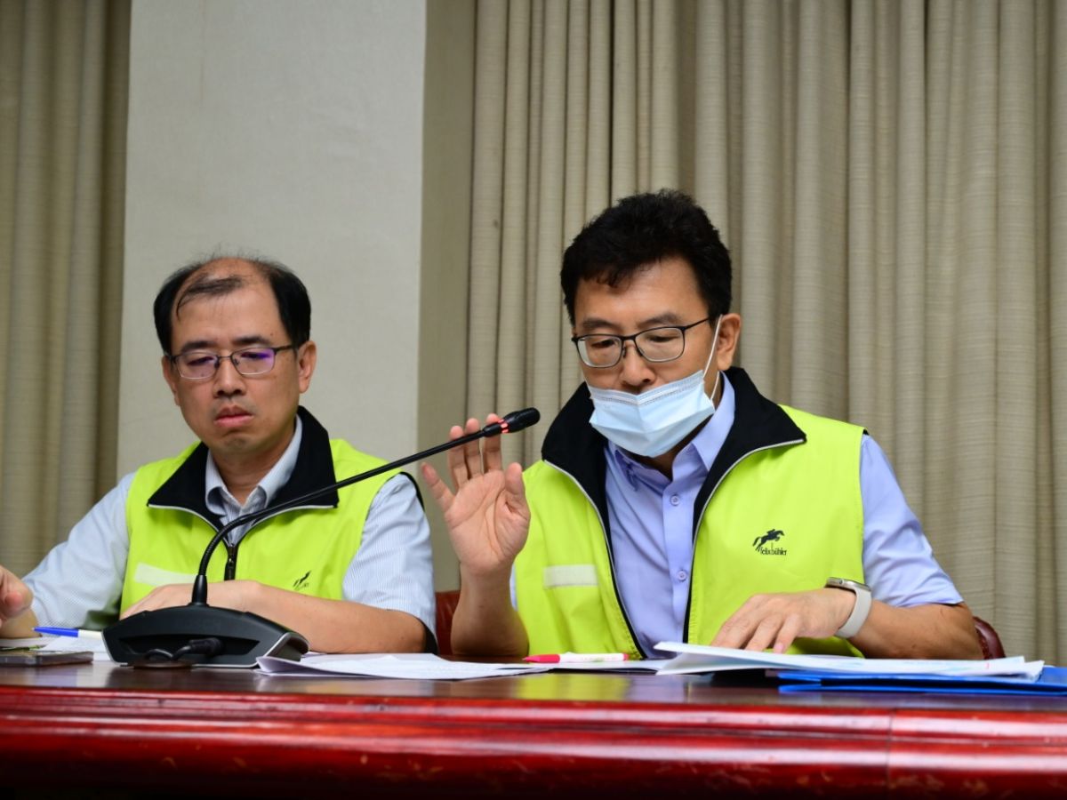 供水處簡報颱風最新動態及應變措施