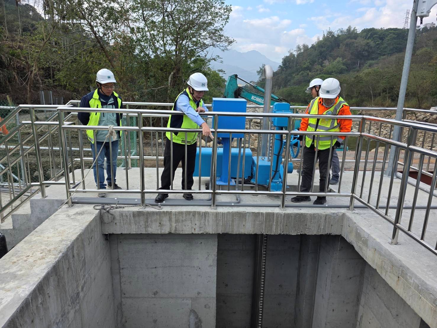 總經理現場視察「水里溪取水口改善及增設工程」第二取水口