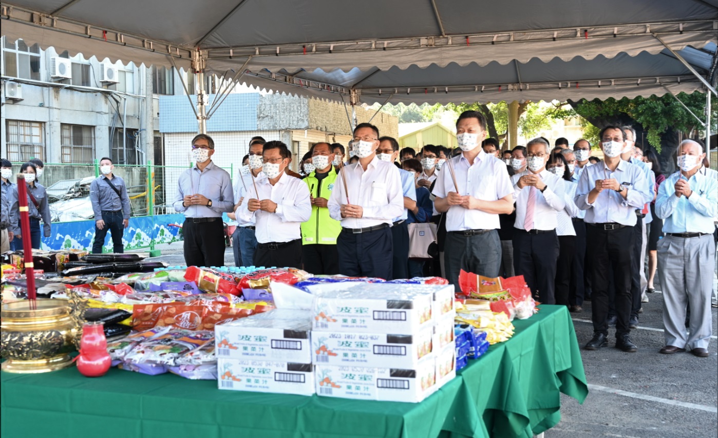 董事長、總經理主持開工普渡