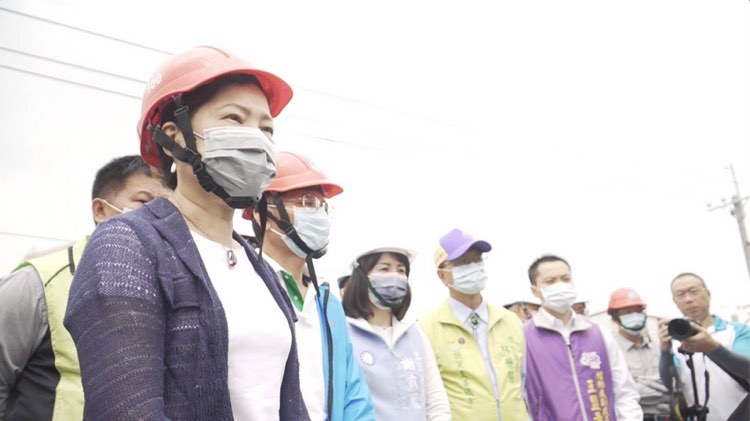 經濟部王部長美花視察台水公司配合水利署「緊急抗旱水源2.0」計畫,開發烏溪田中伏流水開發案工程進度2