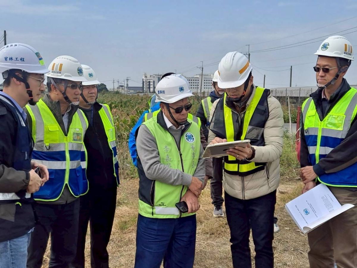 董事長視察施工現場