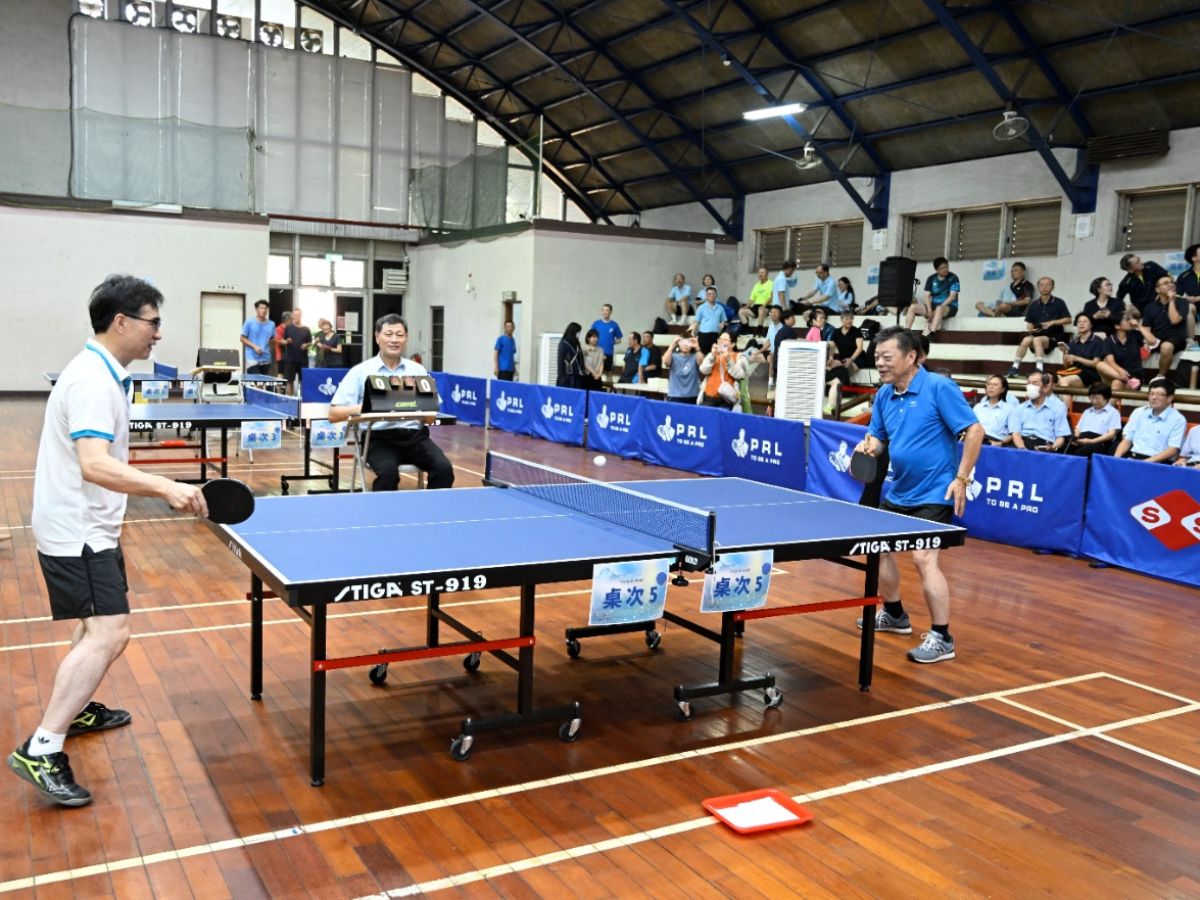 董事長與水利署林署長進行開球儀式