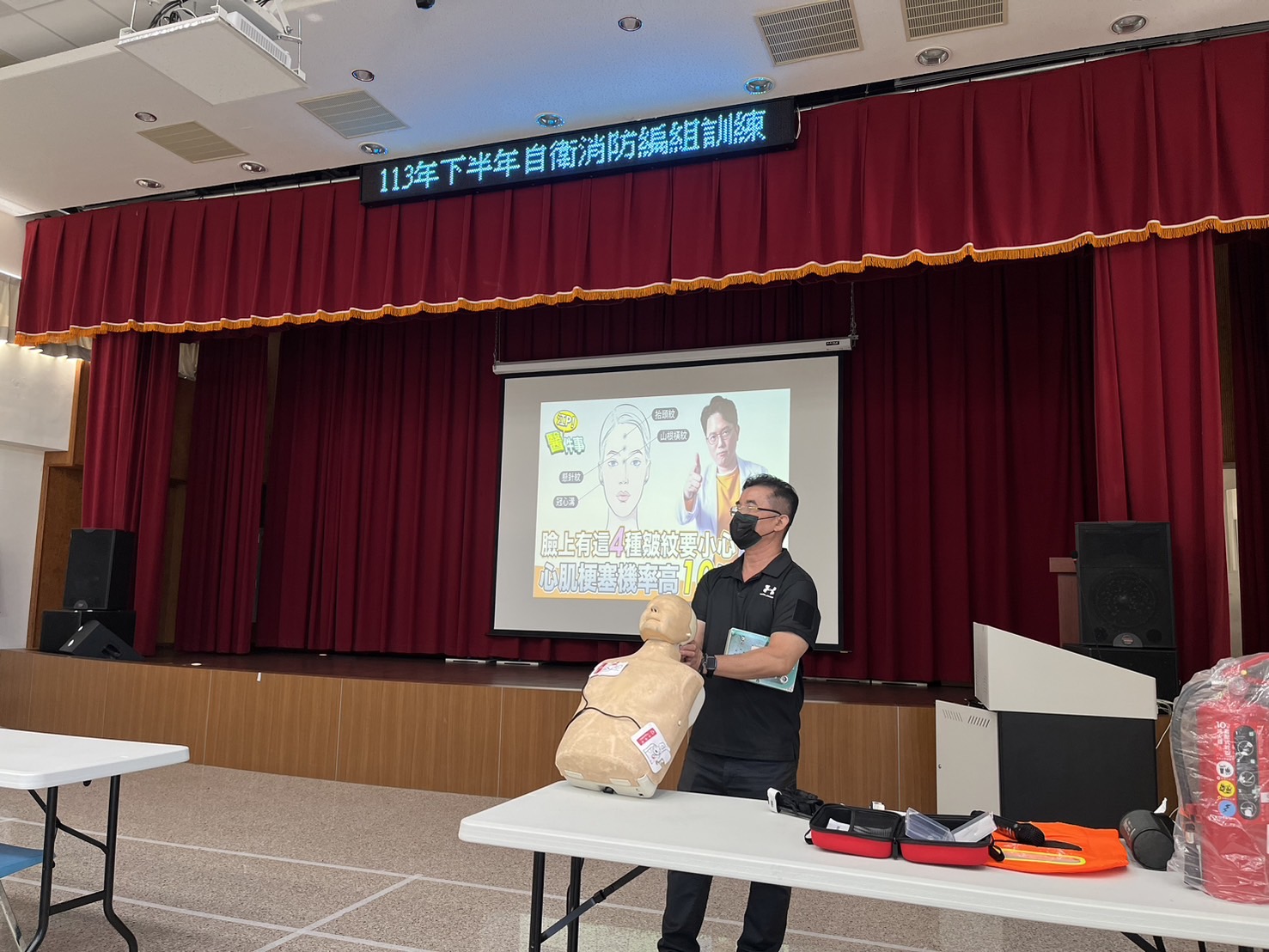 官網2.jpg