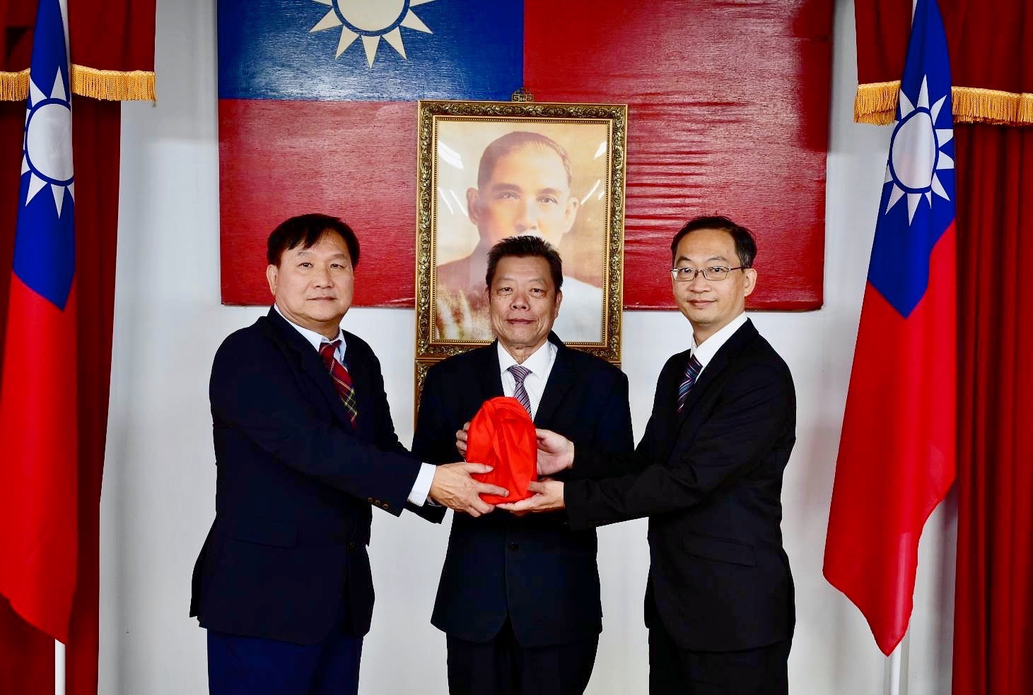 九區處長交接印信