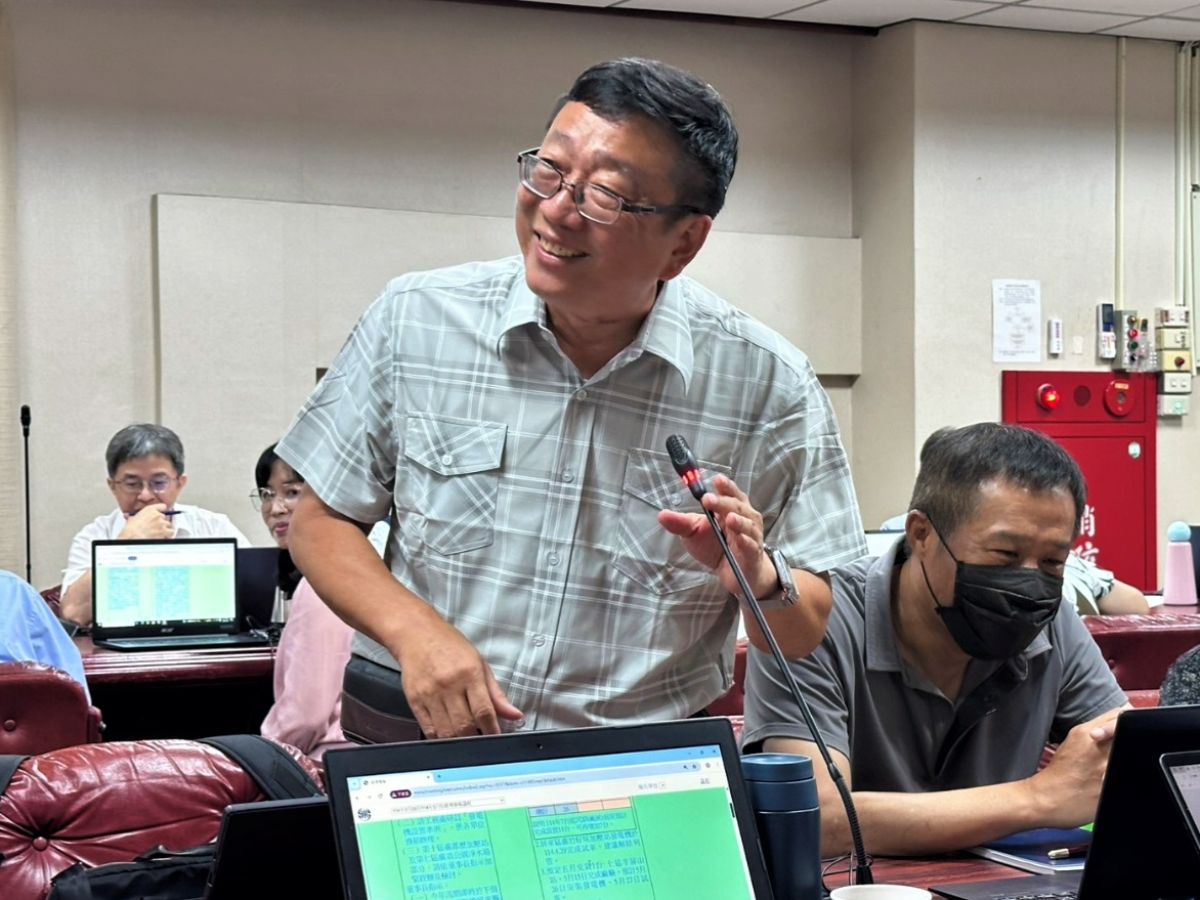 謝處長發表退休感言