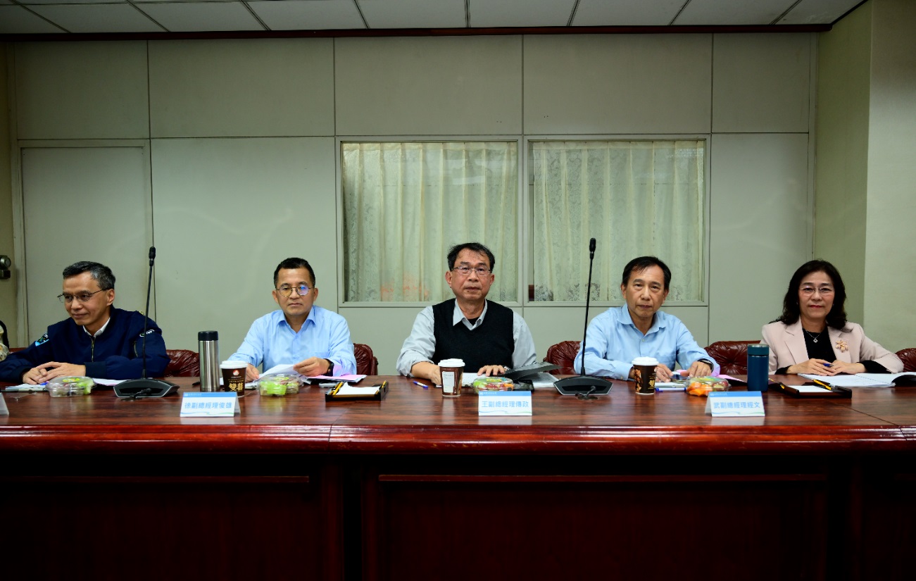 副總經理及總工程師出席