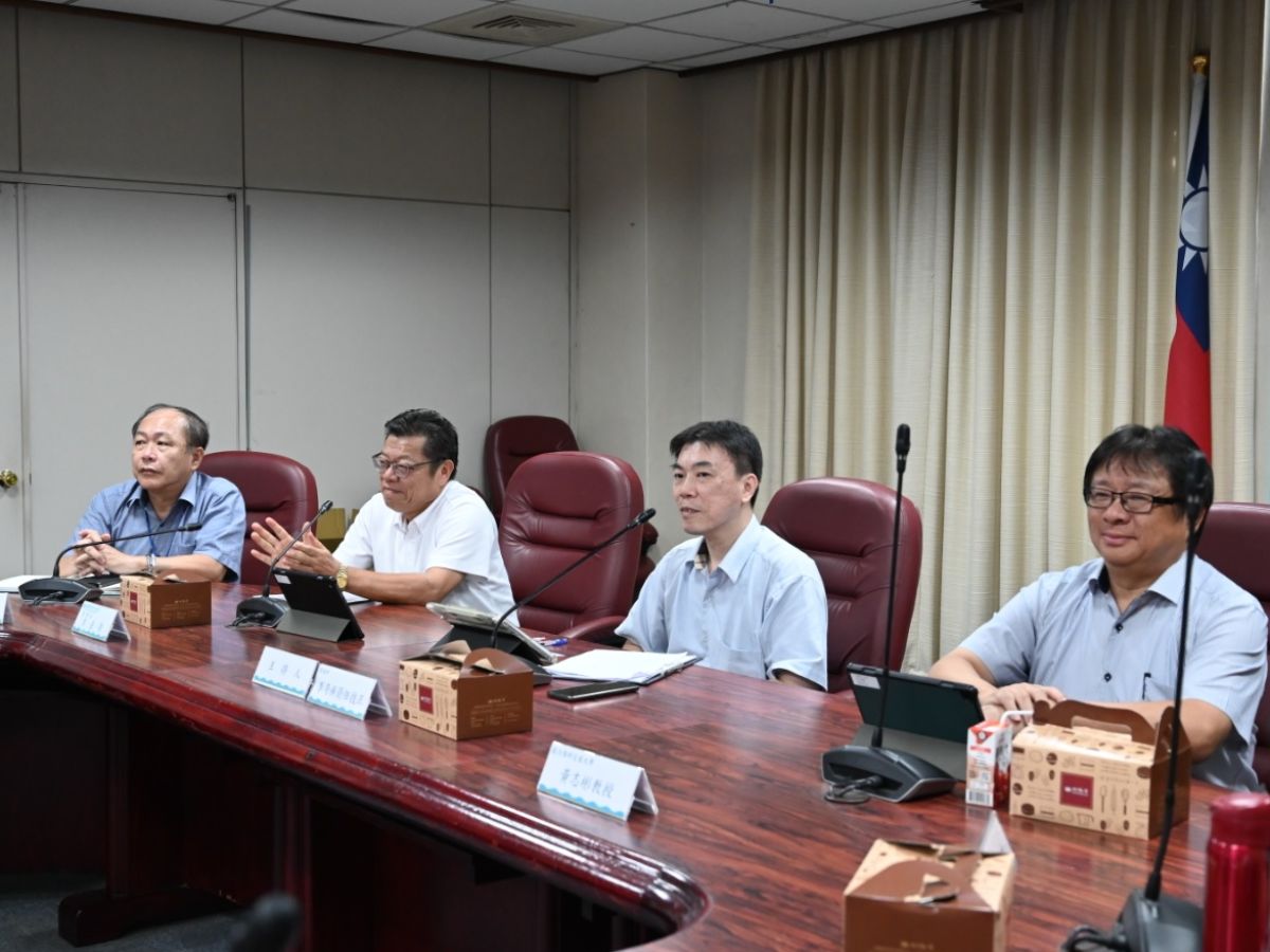 董事長及總經理出席綠色辦公聯盟宣導說明會