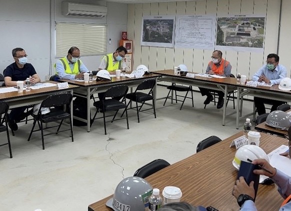 總經理聽取「草屯淨水場新建工程」施工進度簡報