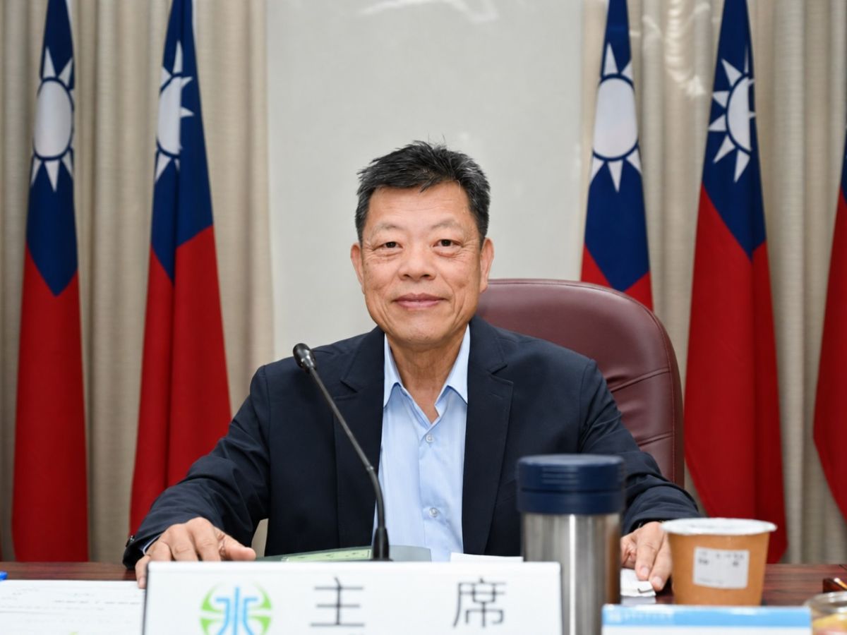 董事長主持第22屆第12次董事會