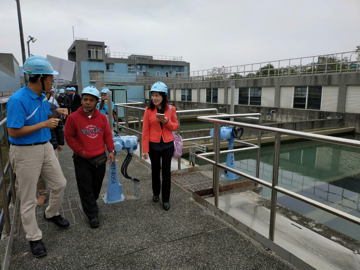 楊主任陪同印尼峇里島副廠長Mr. Putu Gede Eka Suprapta參訪第七區大崗山廠