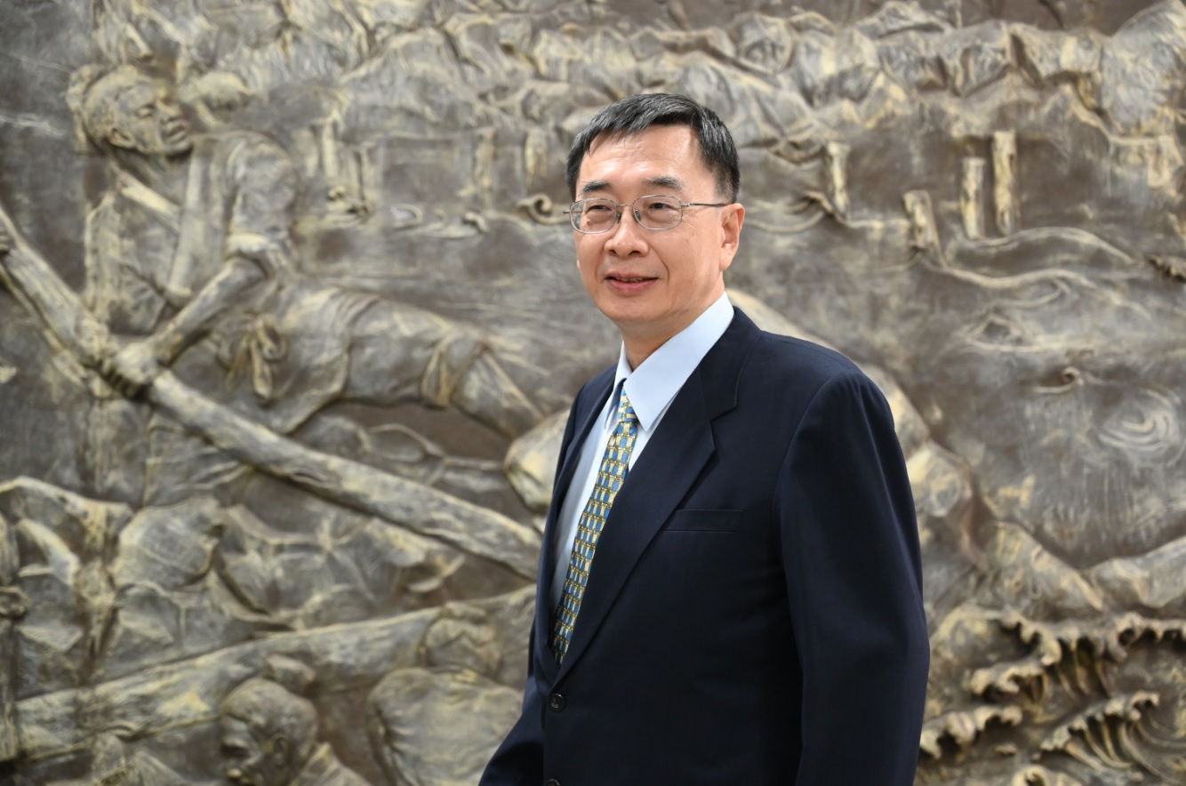 樂處長育麟