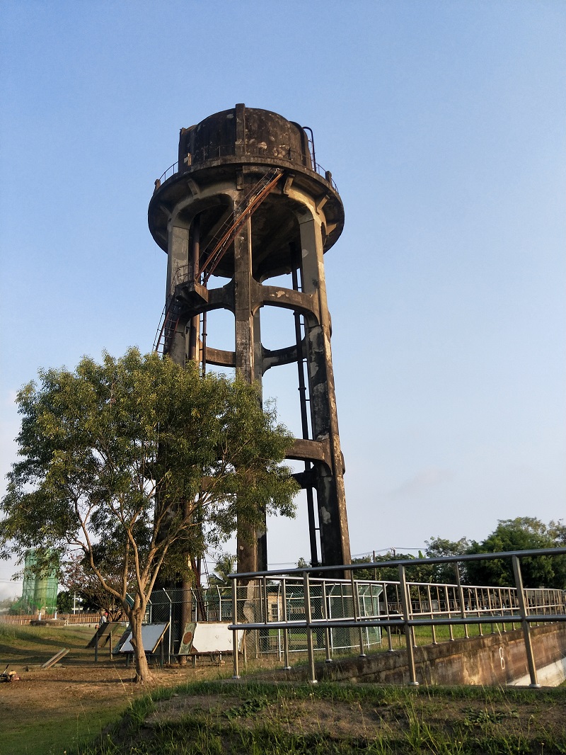 High-pressure water tower in Linbian Headwaters