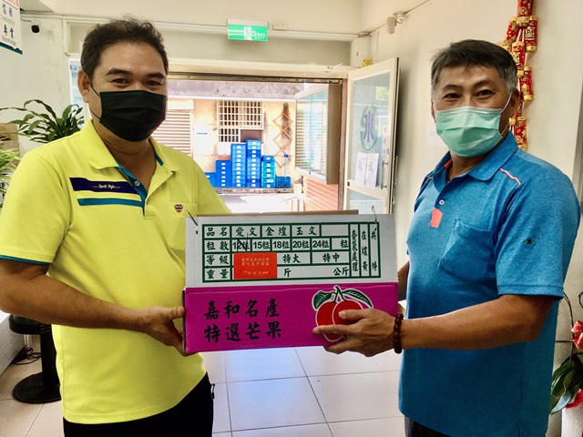 本處支援台水兄弟區處三區(苗栗)、四區(台中)及五區(嘉義)水車，齊力抗旱！
