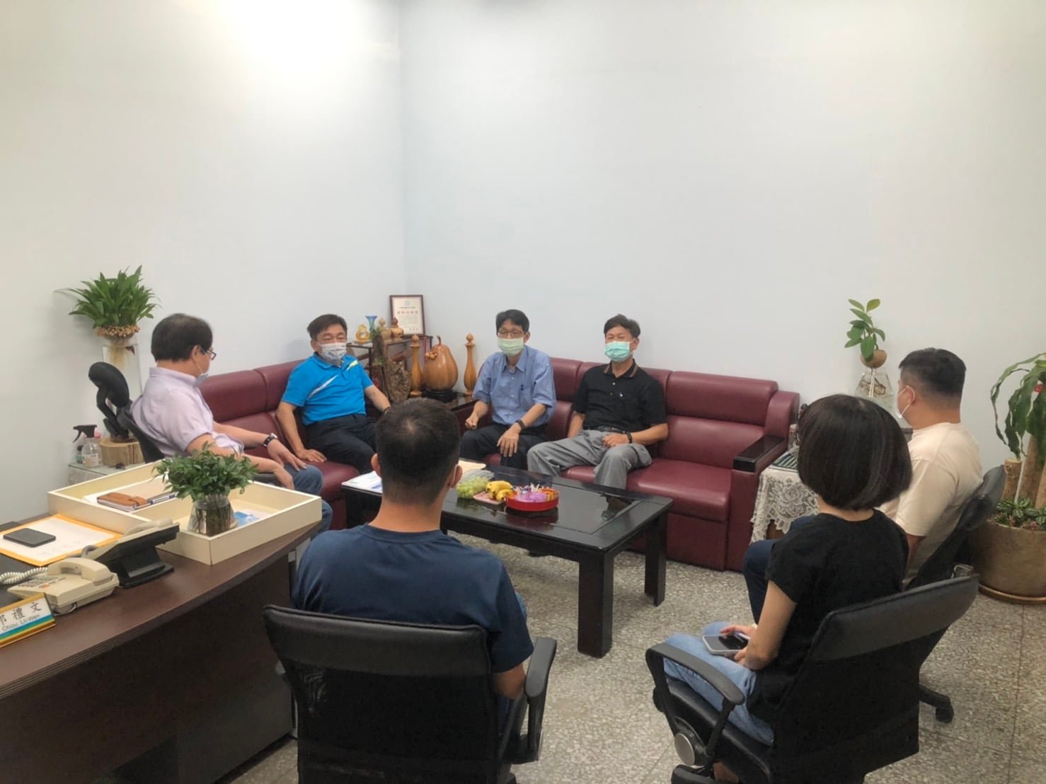 本處邱處長憲龍視察鳳山服務所