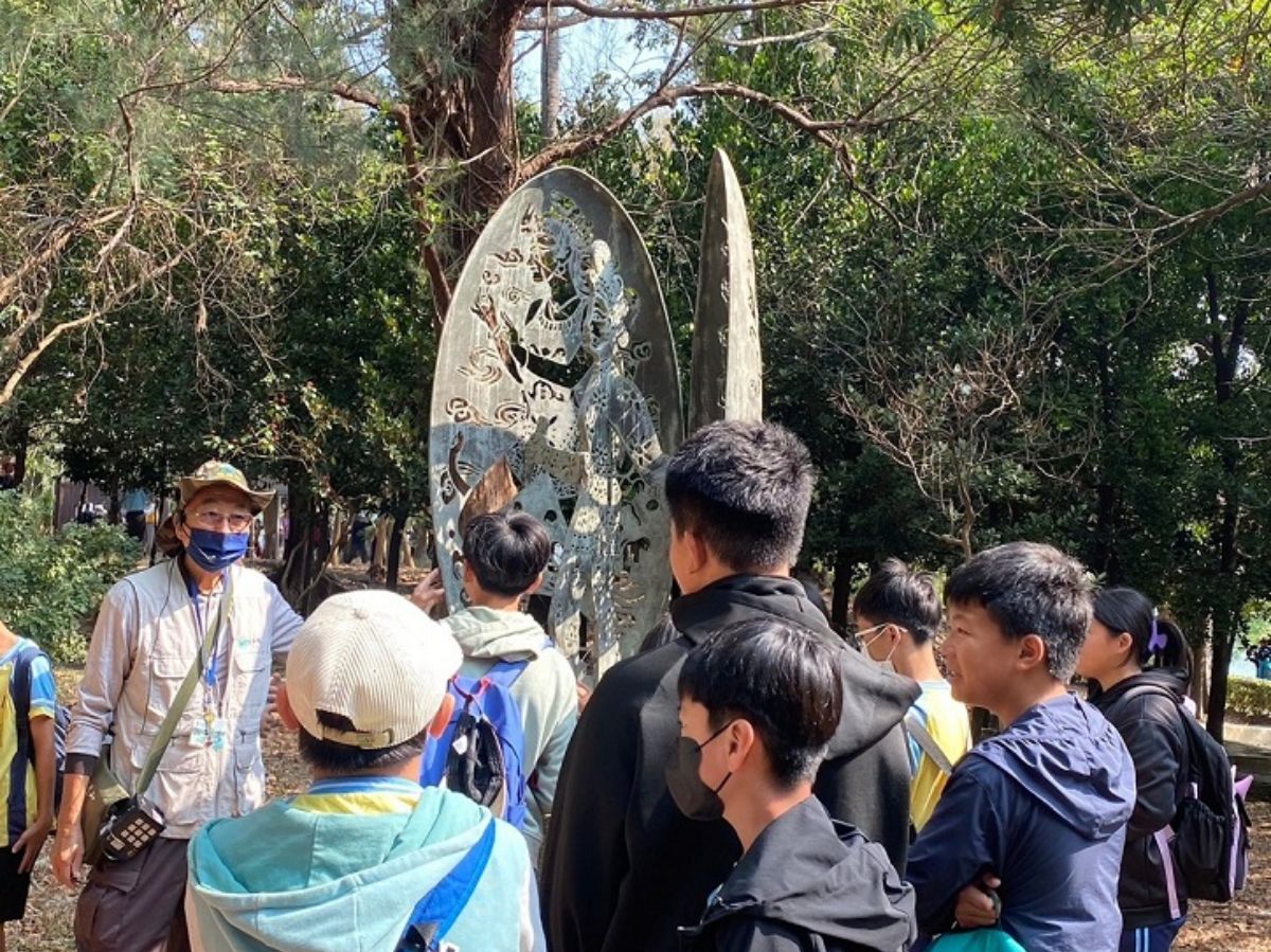 113.3.15-屏東塭子國小師生-水源生態之旅環境解說6.jpg