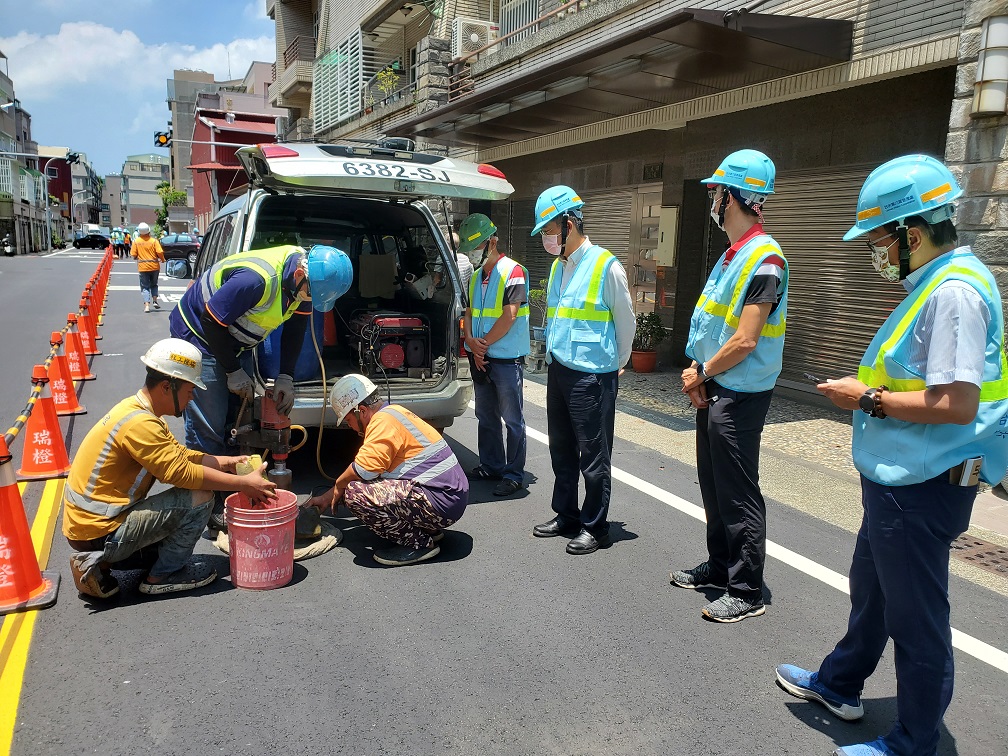 台水六區「北區文賢二街-文賢三街等汰換管線工程」,8月份經濟部查核評為甲等,施工品質獲得肯定。