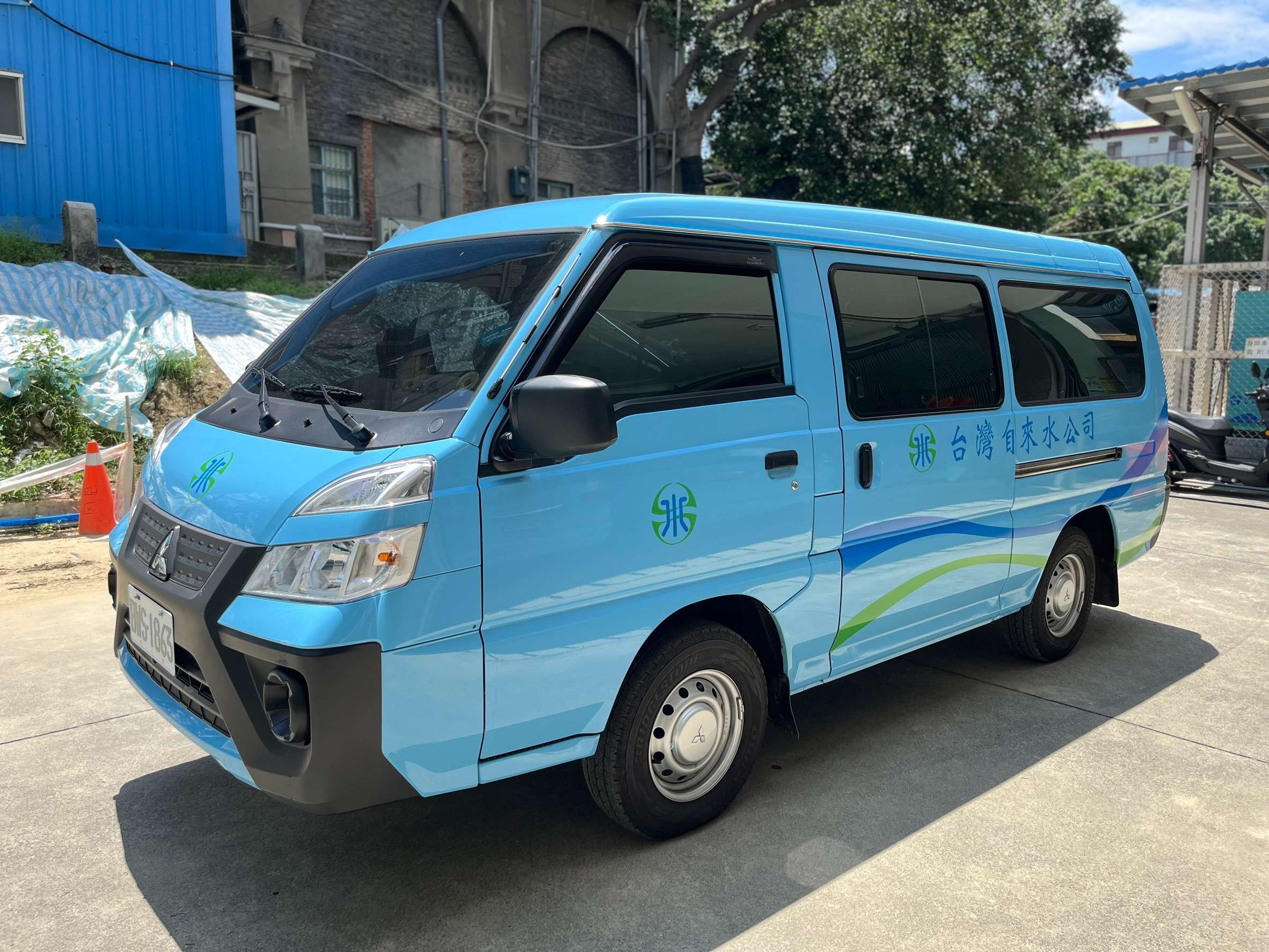 本公司低碳公務車