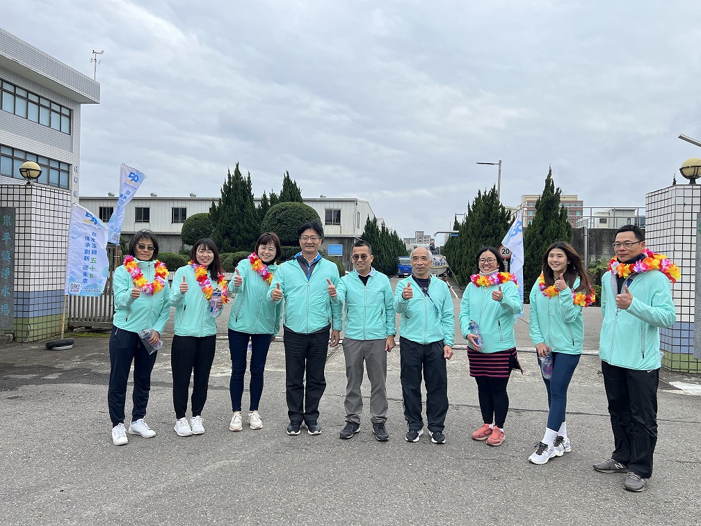 二區團隊出發前合影.jpg