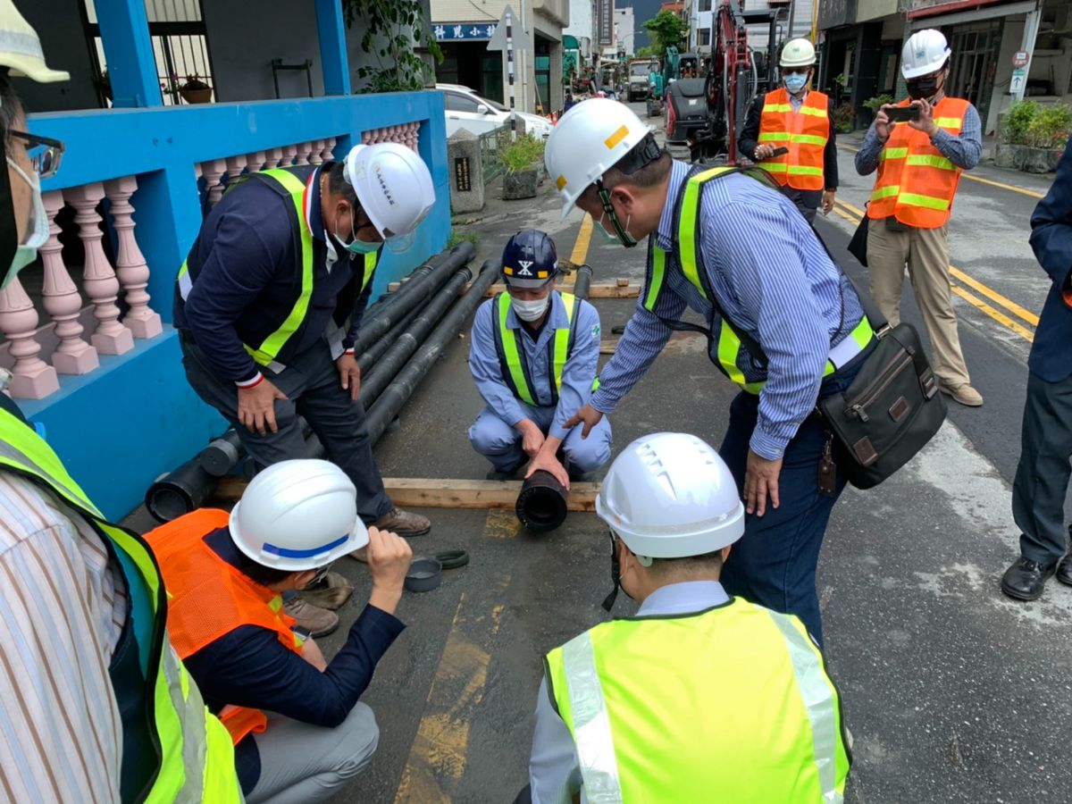 日本技師現場說明耐震NS型管管線汰換工法