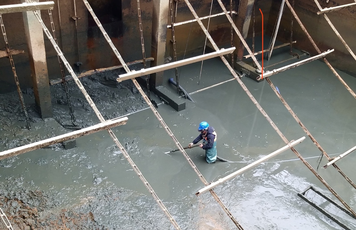 原水分水工淤泥清除