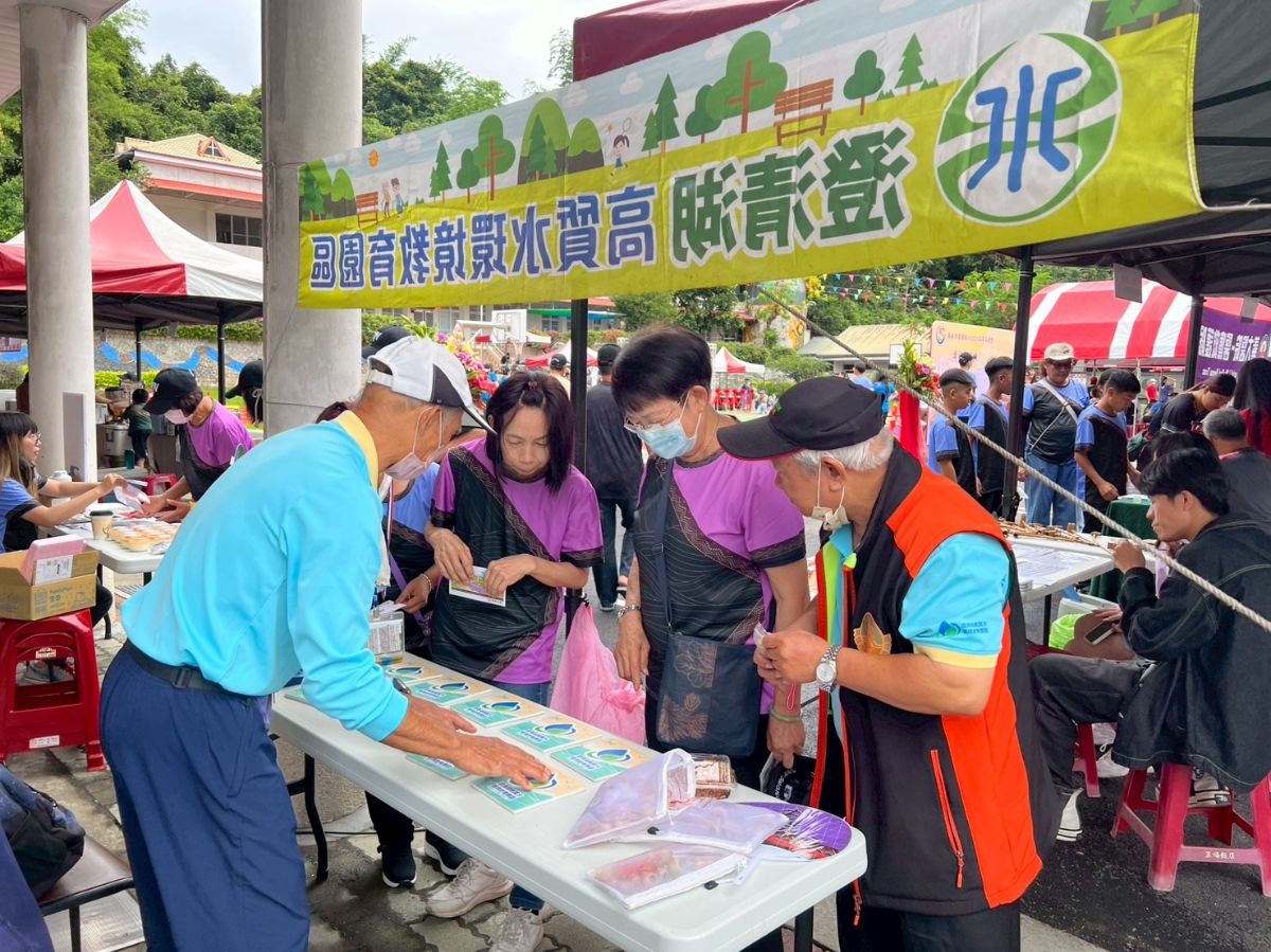 114.5.30-荖濃國小百年校慶運動會-設攤推廣2.jpg